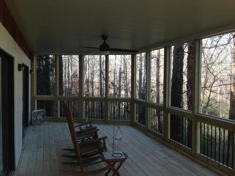 Deck construction project by 4 Seasons in North Atlanta (photo 9)
