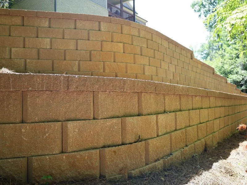 Retaining wall built by 4 Seasons in North Atlanta (photo 3)